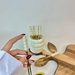 چنگال زیتون‌خوری مرواریدی طلایی