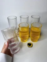 لیوان شیشه‌ای شیاردار