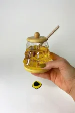 عسل خوری پیرکس کاج