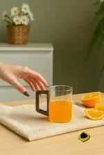 لیوان پیرکس دسته چوبی گرد