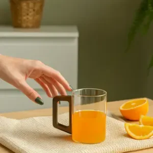 لیوان پیرکس دسته چوبی گرد