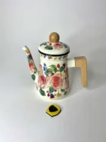کتری لعابی دسته بغل چوبی