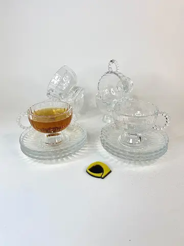 استکان دسته مرواردیدی ساده زیردار استکان دسته مرواردیدی ساده زیردار