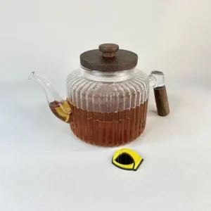 قوری پیرکس شیاردار گرد دسته بغل تیره 1200