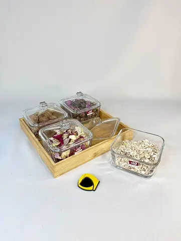 اردوخوری بلور 4 خانه با سینی بامبو برند DELI اردوخوری بلور 4 خانه با سینی بامبو برند DELI